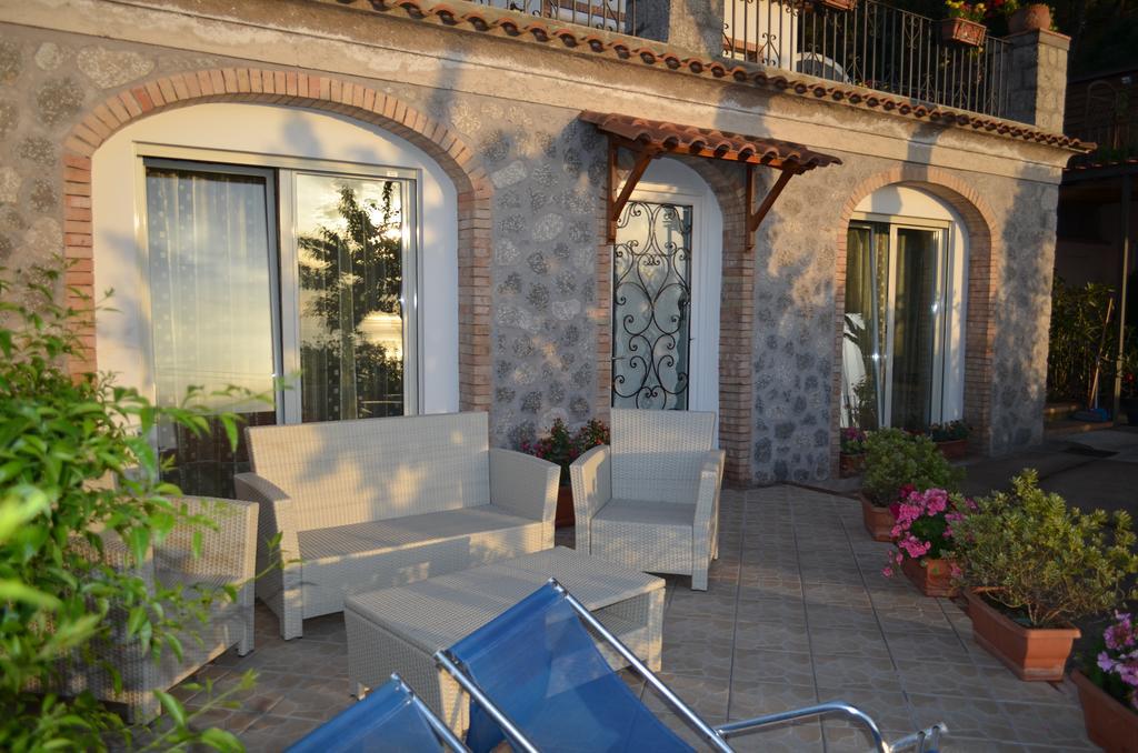 Le Ginestre Di Capri Bb & Holiday House 阿纳卡普里 外观 照片