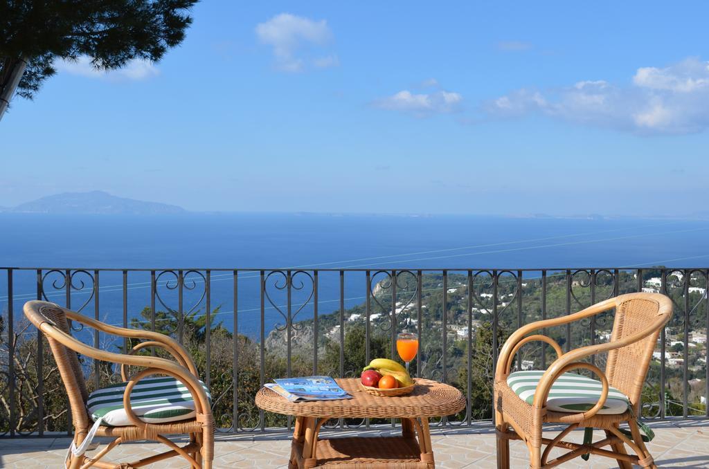Le Ginestre Di Capri Bb & Holiday House 阿纳卡普里 外观 照片