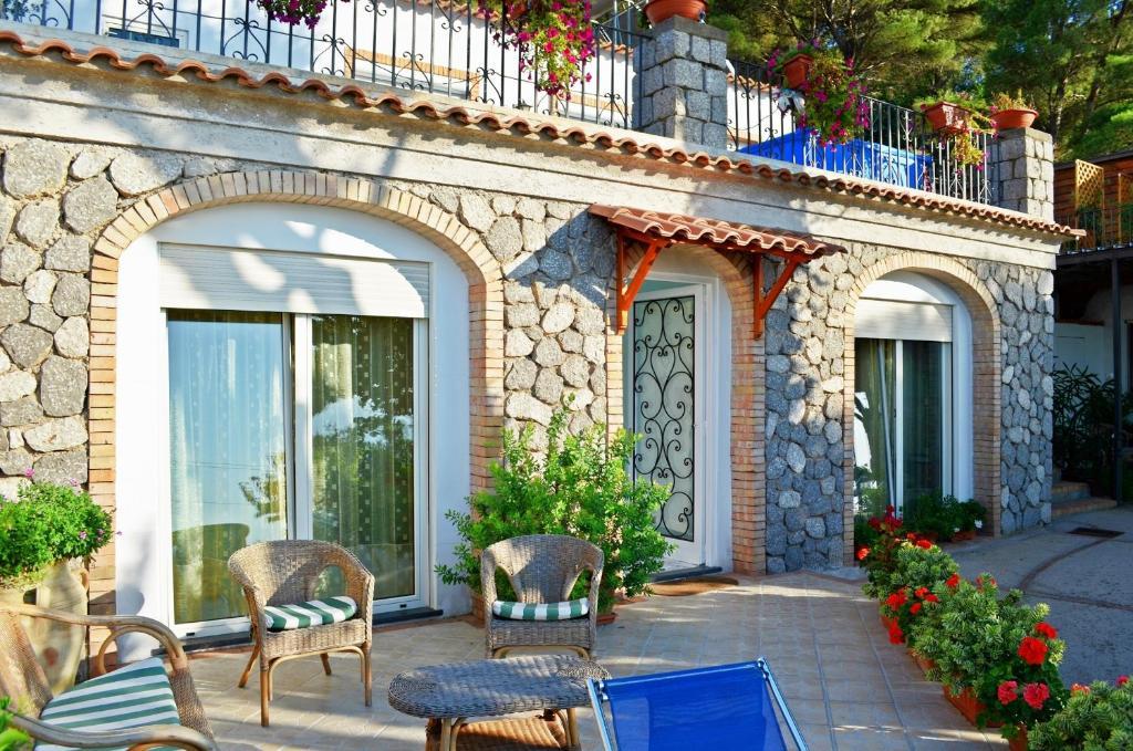 Le Ginestre Di Capri Bb & Holiday House 阿纳卡普里 客房 照片