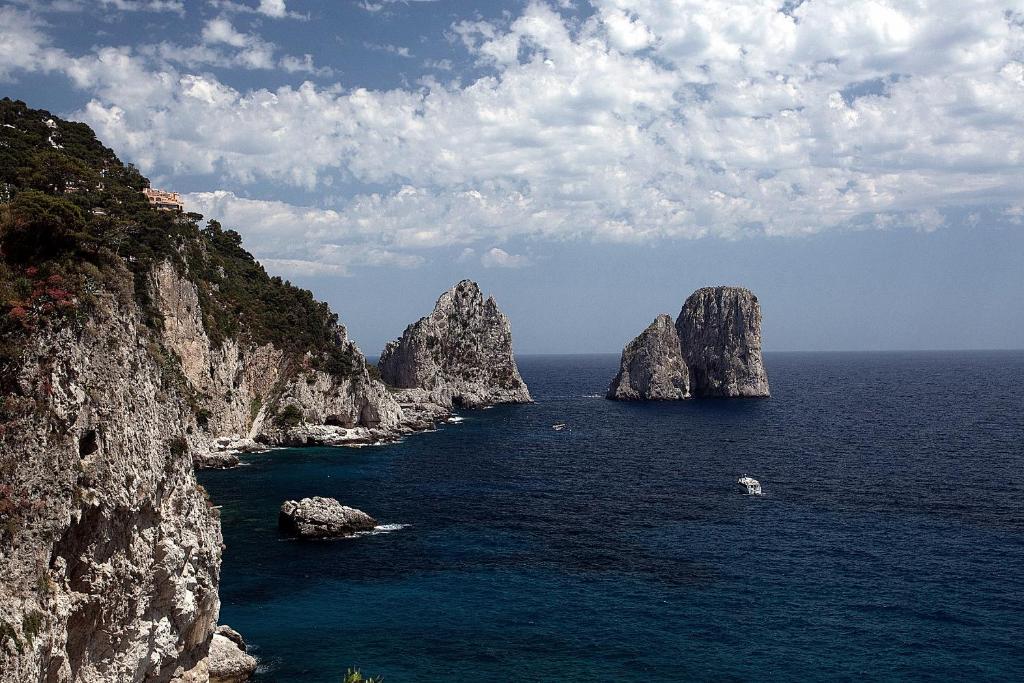 Le Ginestre Di Capri Bb & Holiday House 阿纳卡普里 外观 照片